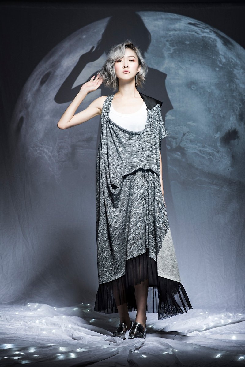 Moi non plus moon eclipse stitching dress - One Piece Dresses - Polyester Gray