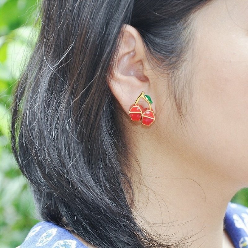 Glorikami Red Cherry earrings - ต่างหู - โลหะ สีแดง