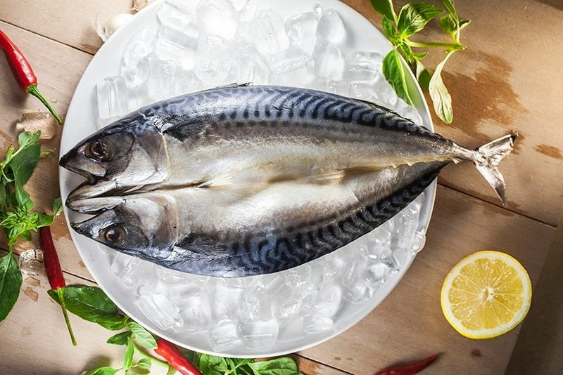 挪威特大薄鹽鯖魚330g - 其他 - 新鮮食材 藍色