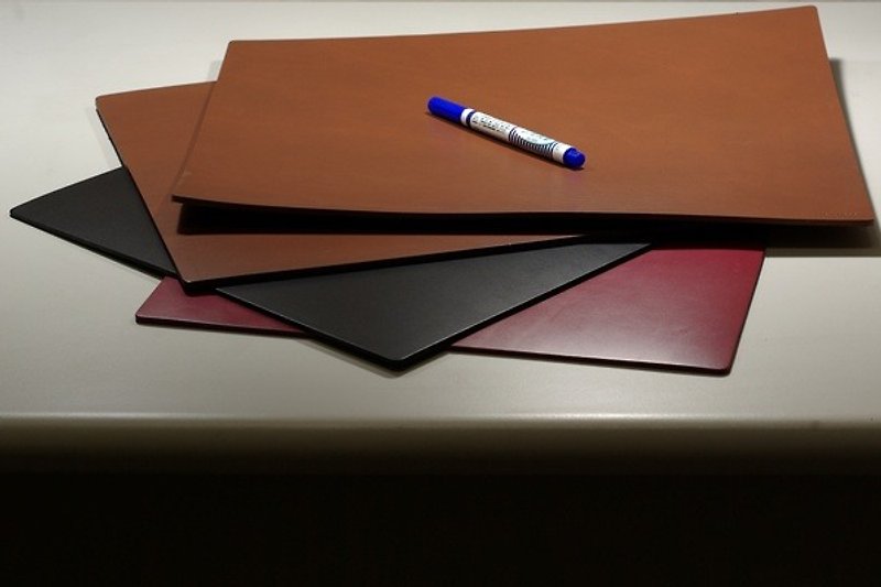 Leather cowhide leather leather leather cushion table mat leather table mat-40cm*32cm - ผ้ารองโต๊ะ/ของตกแต่ง - หนังแท้ 
