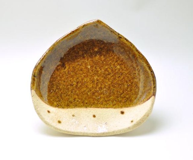 栗のさら2014 レギュラーサイズ 陶器の中皿 - ショップ 716 小皿