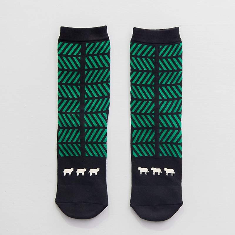 牛吃草 / 短襪 - 黑綠色 - 襪子 - 其他材質 