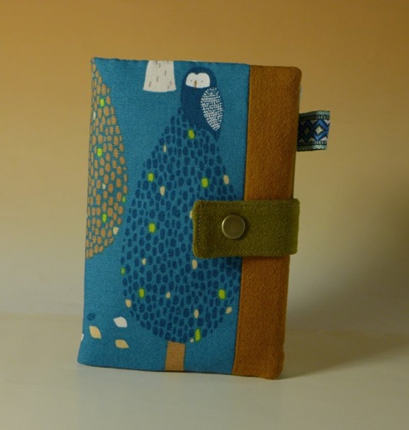 Multi-function passport holder / long cloth clamp * forest owl * - Passport Holders & Cases - Other Materials 