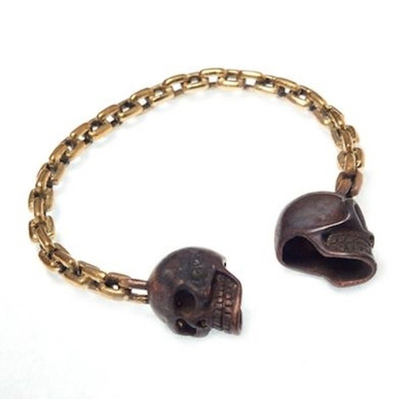 Skull with chain bangle in brass and oxidized antique color ,Rocker jewelry ,Skull jewelry,Biker jewelry - สร้อยข้อมือ - โลหะ 
