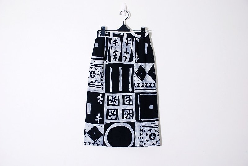 {::: Giraffe giraffe who :::} _ black and white prints totem vintage skirts - กางเกงขายาว - วัสดุอื่นๆ สีดำ