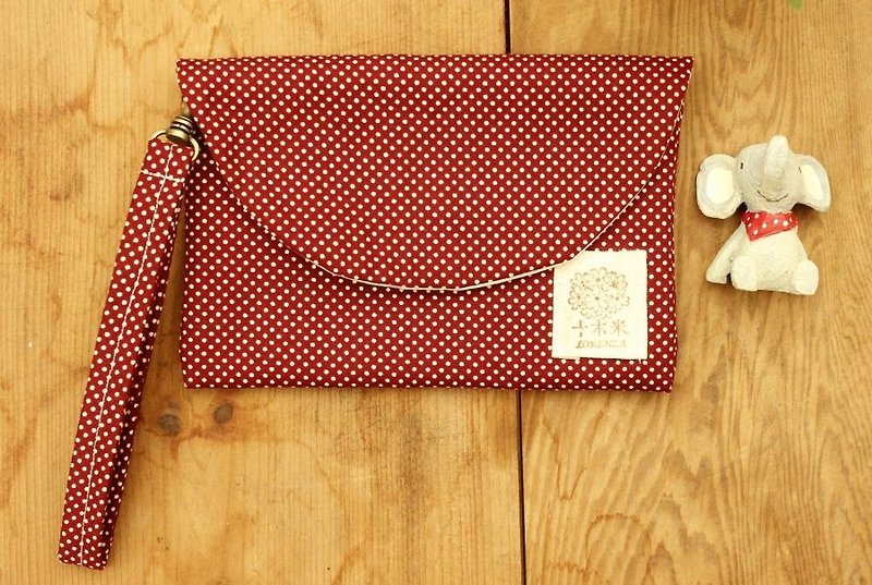 [Ten wooden meters. Lorenza] burgundy little envelope holding the bag - อื่นๆ - วัสดุอื่นๆ สีแดง