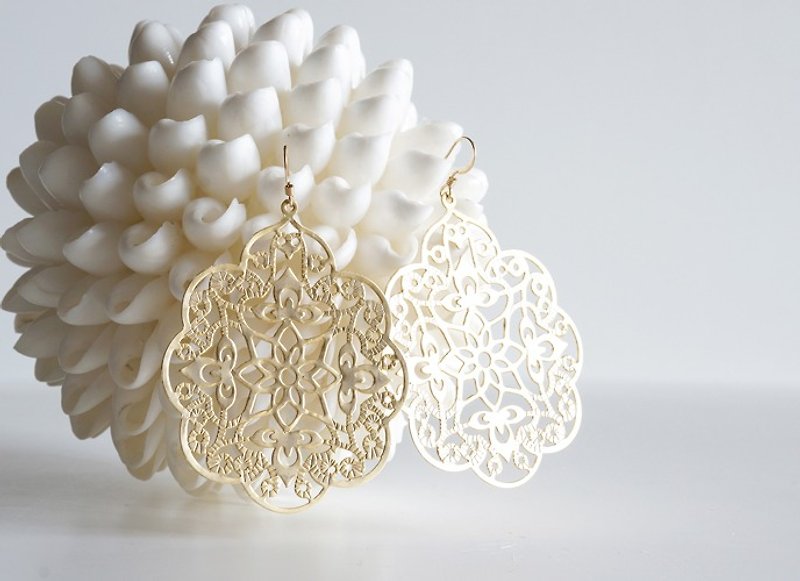 [14KGF] Earrings, Mat Gold Moroccan Filigree - Earrings & Clip-ons - Other Metals Gold