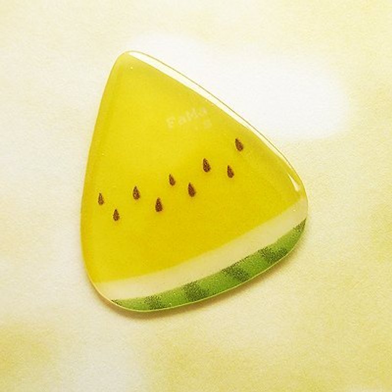 Classic Hot FaMa's Pick Guitar Shrapnel So Cool Xiaoyu Watermelon - Guitar Accessories - Resin Yellow