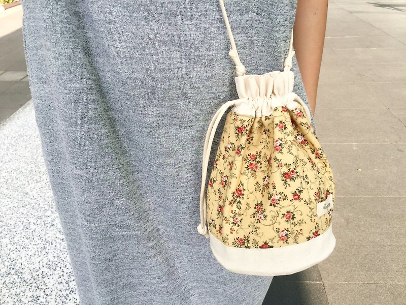 Shoulder bag  crossbodies  bucket bag ::: Rose maner ::: - Messenger Bags & Sling Bags - Cotton & Hemp 