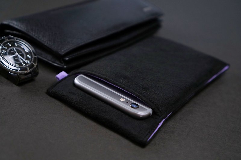 Ob2【BLACK X LAVENDER PURPLE】 Cleaning-Fiber cell phone pouch - เคส/ซองมือถือ - เส้นใยสังเคราะห์ สีม่วง