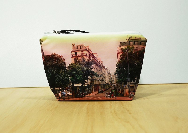 [Travel well] Portable cosmetic bag◆◇◆Penetration◆◇◆ - Handbags & Totes - Other Materials Multicolor