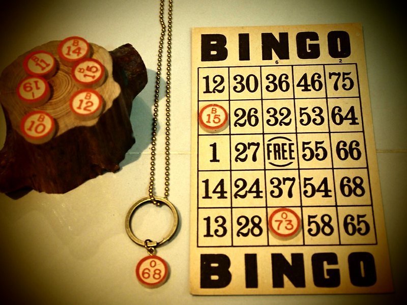 Classic game Bingo key ring + necklace + bingo board special postcard set three in one set - Necklaces - Other Materials Khaki