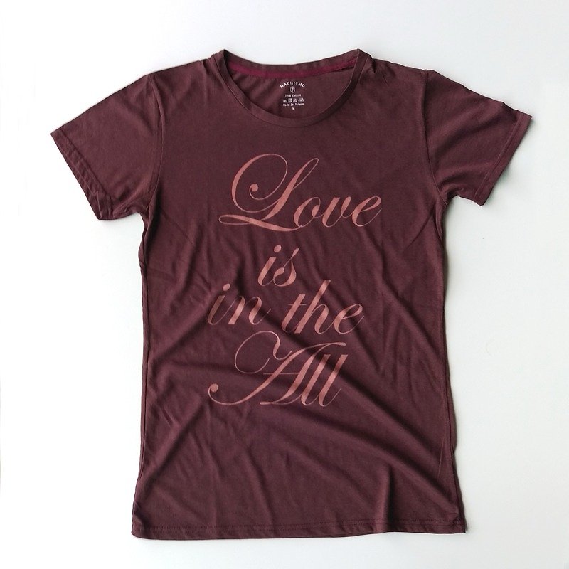 Love is in the all  Slogan T Shirt - เสื้อยืดผู้ชาย - วัสดุอื่นๆ สีแดง
