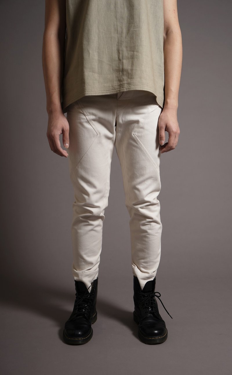 Front file arc cut buttoned pants Mixing - กางเกงขายาว - วัสดุอื่นๆ ขาว