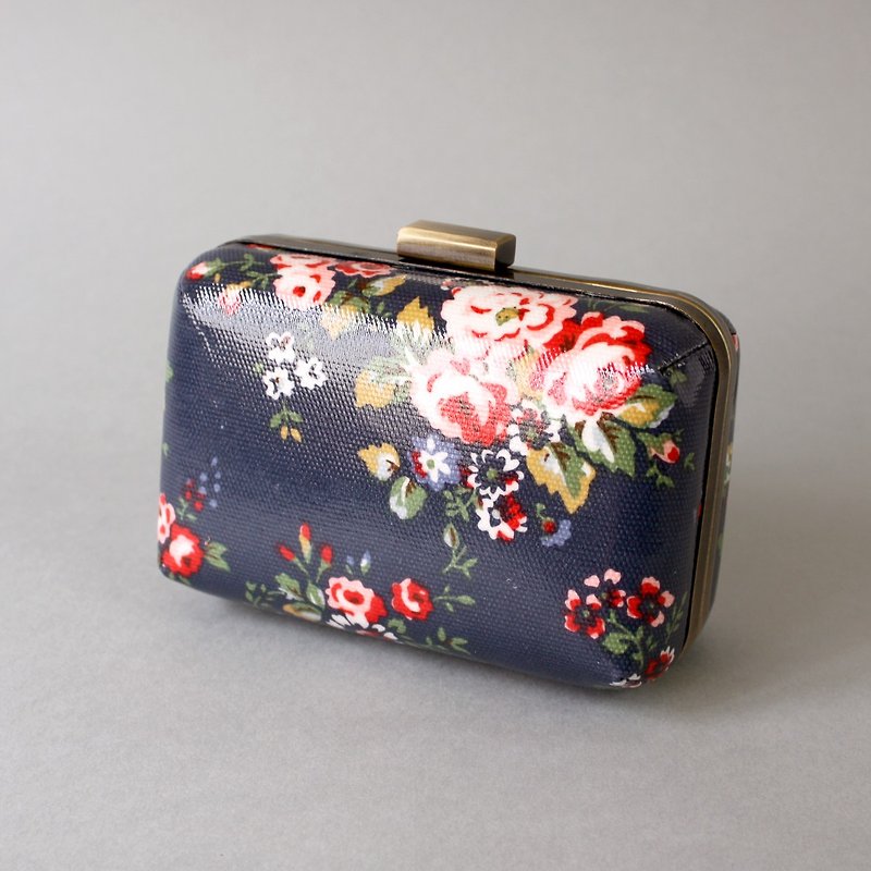 Handmade Waterproof Floral pattern fabric box clutch - Other - Other Materials Blue
