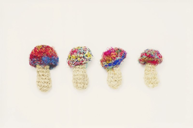 Hand-woven cotton brooch / pin - Sari line mushrooms (four-color can be picked) - Brooches - Other Materials Multicolor