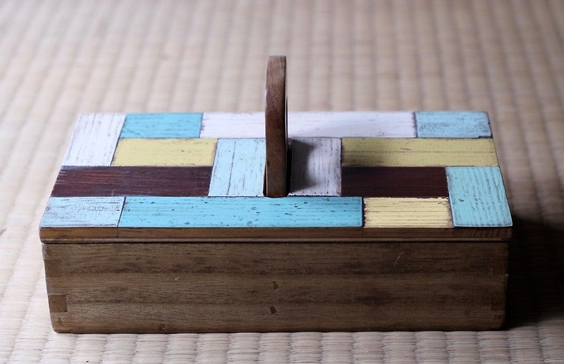 古い小さな木製の箱のコラージュ▥ - 収納用品 - 木製 イエロー