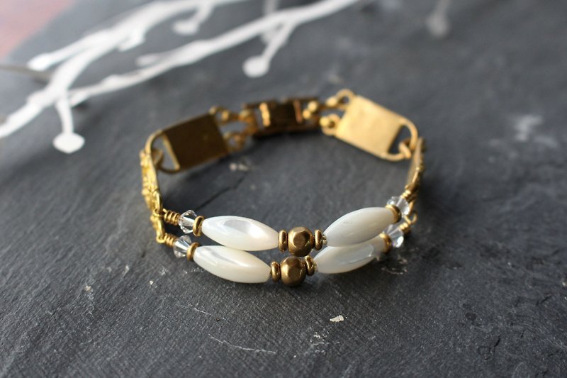 Liang Cheng (White) -half's half of pure brass bracelet - Bracelets - Other Metals White