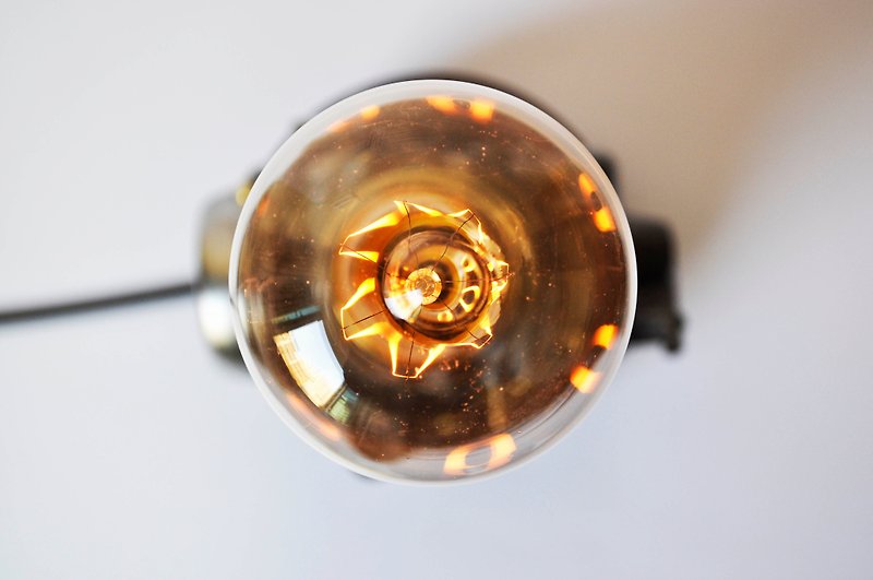 ST64愛迪生復古鎢絲燈泡 - 燈具/燈飾 - 其他金屬 黑色
