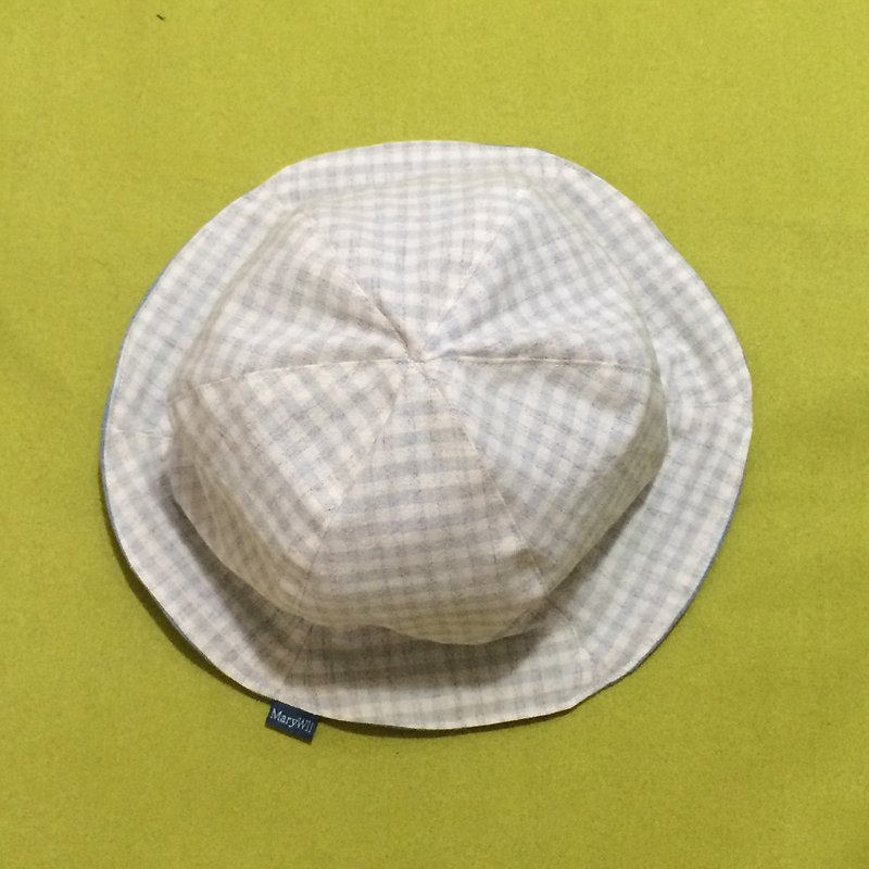 MaryWil The double side bud hat-Checkered - หมวก - วัสดุอื่นๆ หลากหลายสี