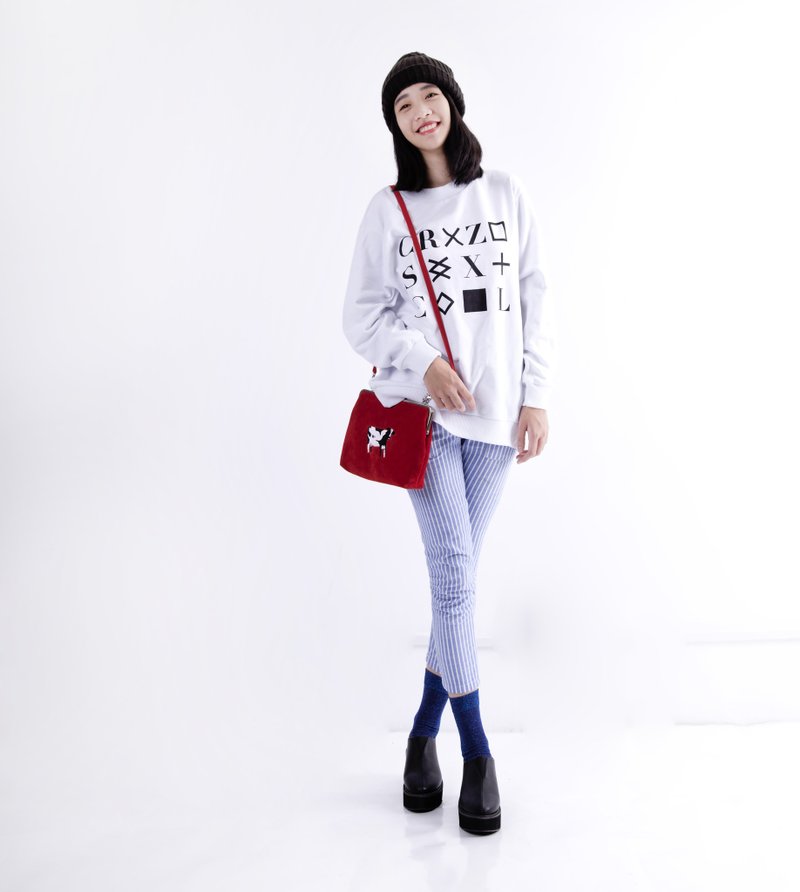 YIZISTORE mouth gold embroidery Shoulder Messenger Bag - Red Cow - กระเป๋าแมสเซนเจอร์ - วัสดุอื่นๆ 