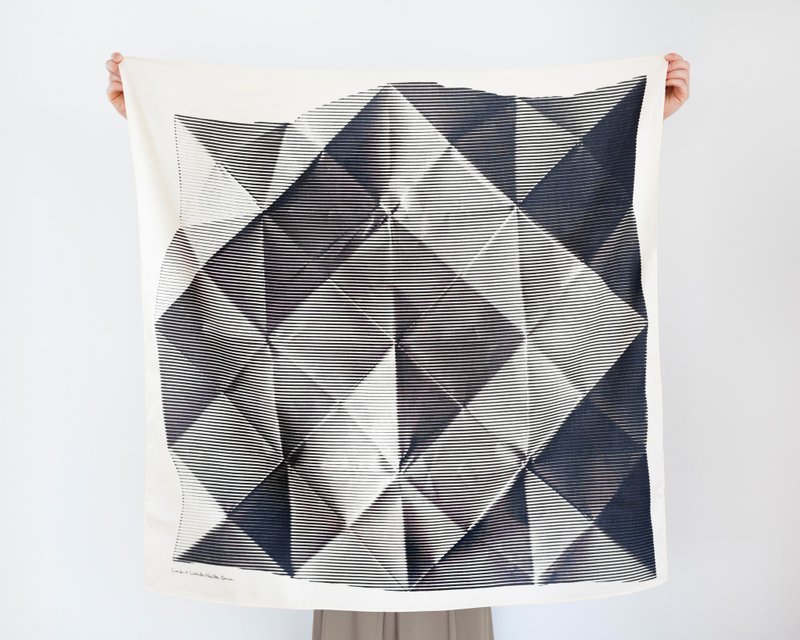 Link Folded Paper Furoshiki 日本風呂敷 - Black - 絲巾 - 棉．麻 黑色