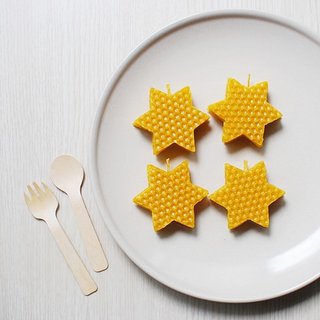 Apartment on the 4th floor | Feel beeswax candle [little star] one entry
