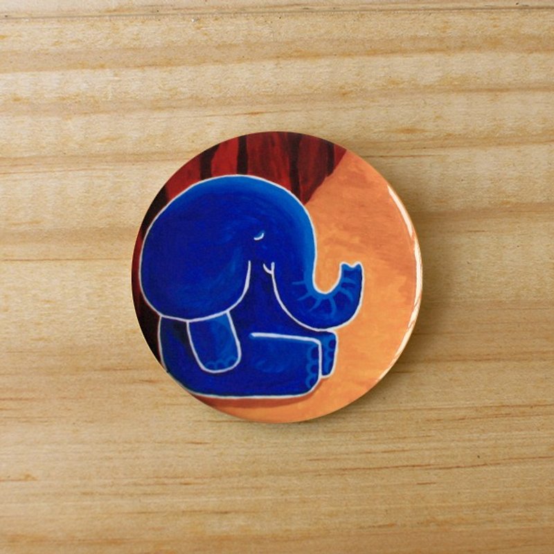 Pin | forest elephant - เข็มกลัด - วัสดุอื่นๆ สีนำ้ตาล