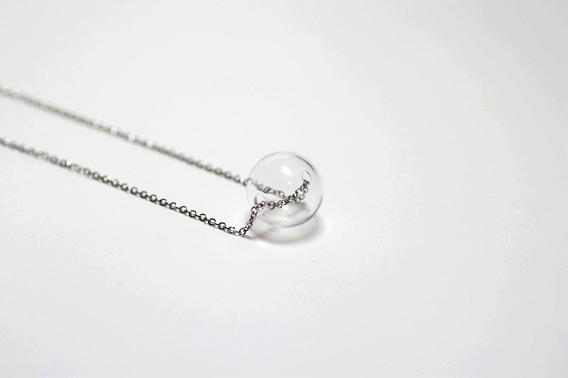 Love single transparent ball transparent glass sphere money stainless steel necklace - Necklaces - Glass White