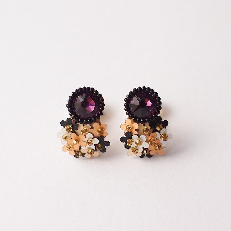Earrings bijoux & bouquet amethyst - 耳環/耳夾 - 玻璃 紫色