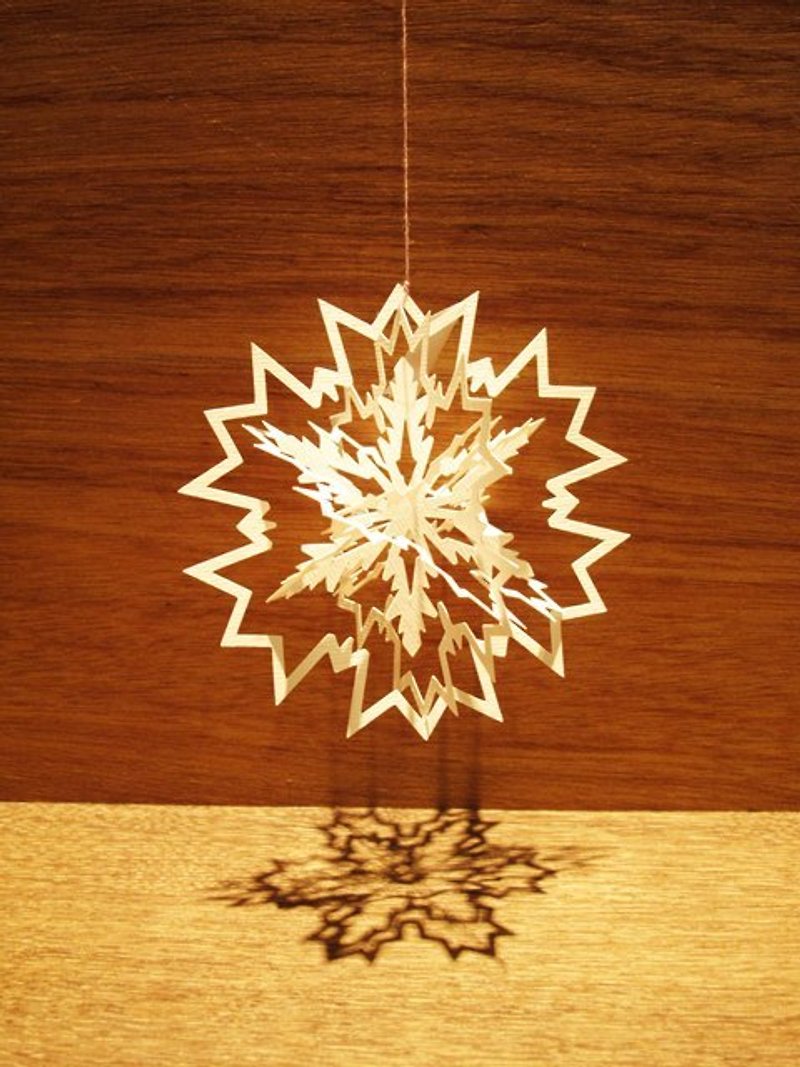 Paper Sculpture Snow Star DIY Kit-no.7 - งานไม้/ไม้ไผ่/ตัดกระดาษ - กระดาษ ขาว