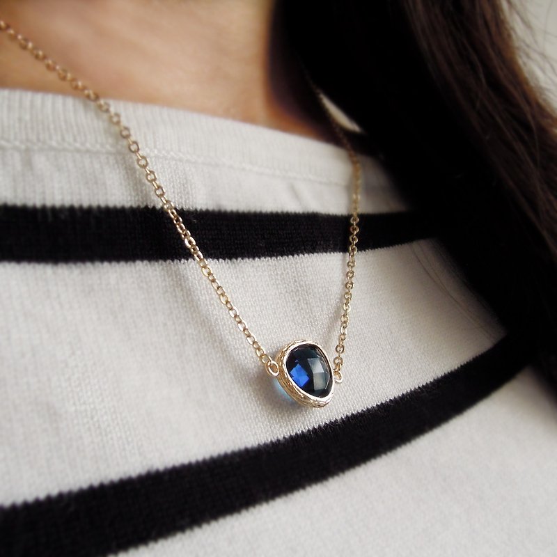 Noble, gold-plated edging glass imitation gemstones, necklaces, night sky blue (40cm / 16吋) • Gifts - สร้อยคอ - เครื่องเพชรพลอย สีน้ำเงิน