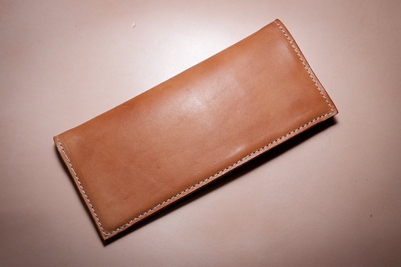 Dreamstation皮革鞄研所，手工原色植鞣革長夾 - Wallets - Genuine Leather 