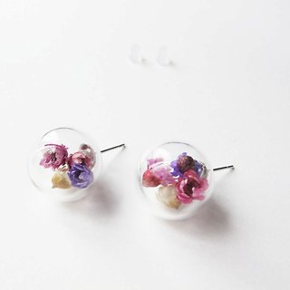 * Rosy Garden * Dried Daisies inside glass ball earrings
