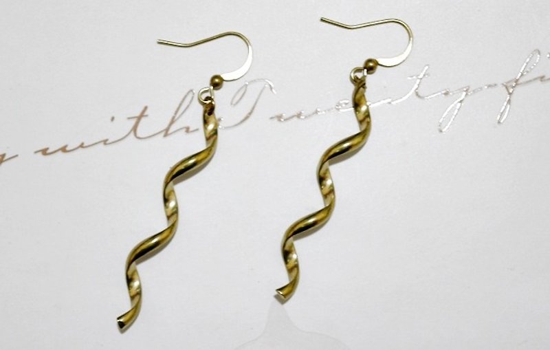 純黃銅<彩帶結>-勾式耳環  //歐美風格// =>限量1個,售完停產唷 - 耳環/耳夾 - 其他金屬 金色