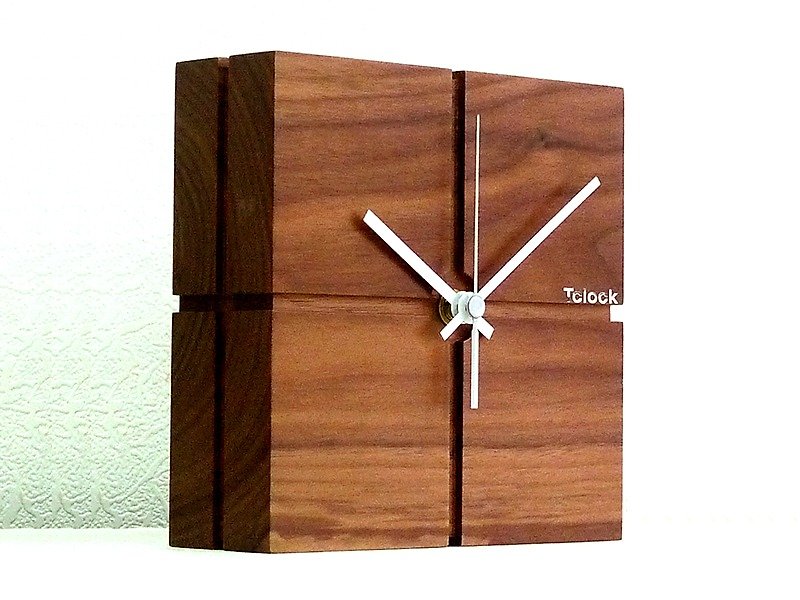 Pane Lattice is old and detested~ - Clocks - Wood 