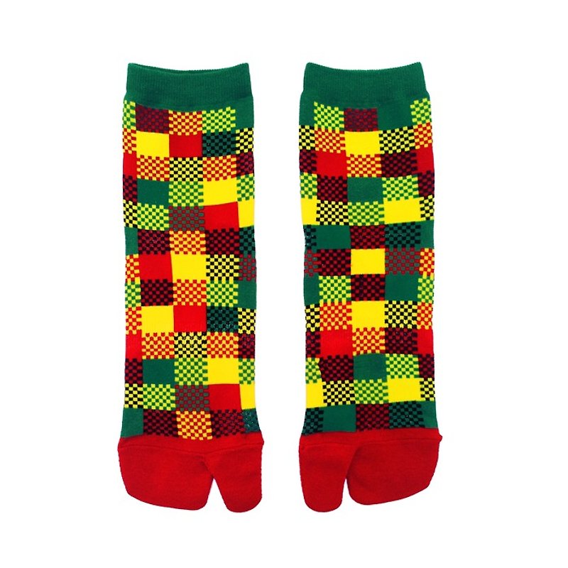 Eastern Taiwan fruit / red and green / passion if series socks - Socks - Cotton & Hemp Multicolor