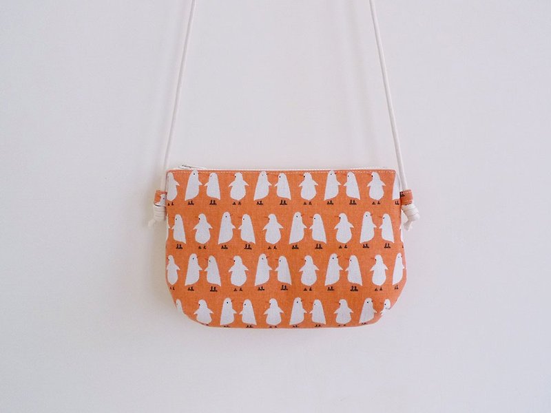 手工車縫製橘色白鳥隨身小斜肩背布包 - 側背包/斜孭袋 - 棉．麻 橘色
