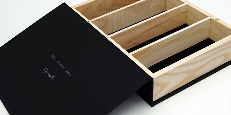 hmm藏書盒 - 瑕疵品出清 - 擺飾/家飾品 - 木頭 黑色