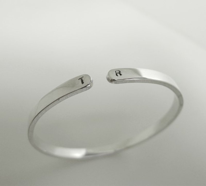 極簡 銀 手環 - 手鍊/手環 - 其他金屬 白色