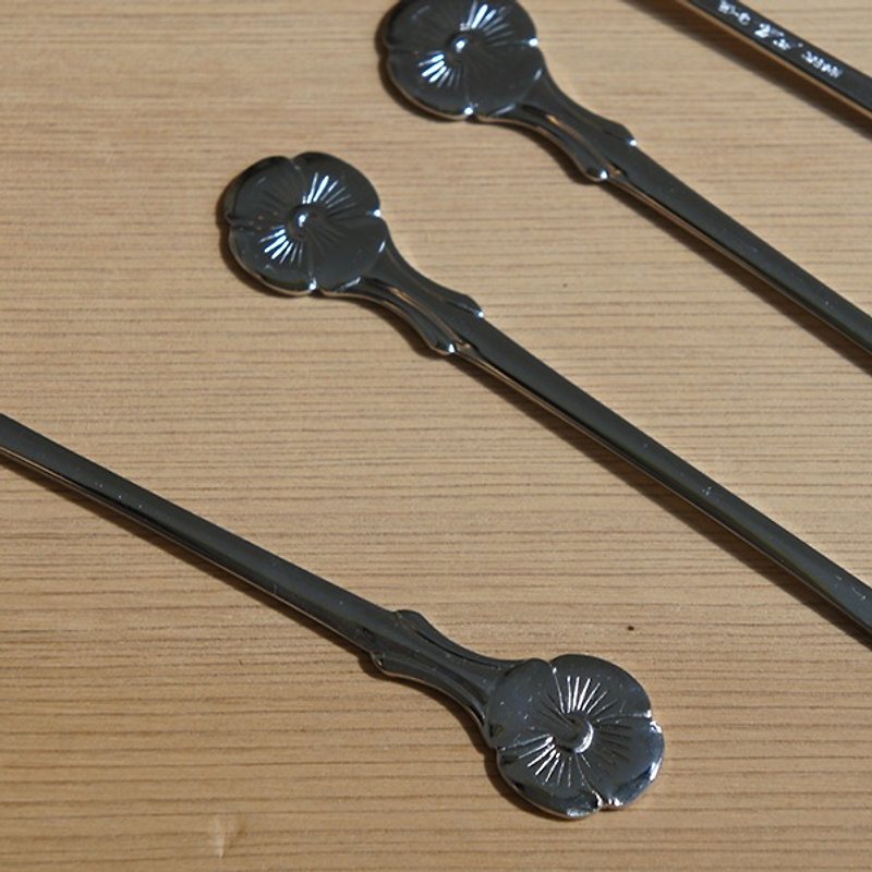 Good day} Chrysanthemum pattern fruit fork 2 pcs_Japan stainless steel - Cutlery & Flatware - Other Metals Gray