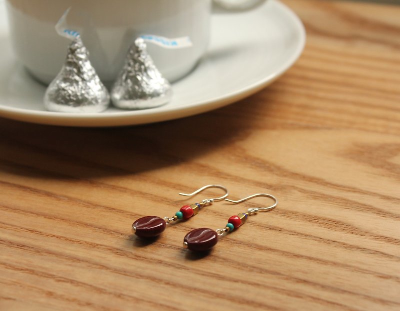 *hippie* Coffee beans│Retro Chic Czech Glass Drop Earrings - ต่างหู - แก้ว หลากหลายสี