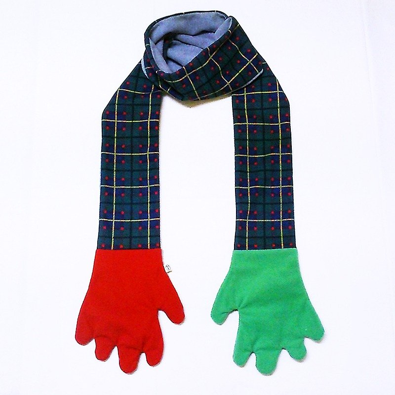 Mr.WEN Gloves scarf – Christmas tree - ผ้าพันคอถัก - วัสดุอื่นๆ สีเขียว