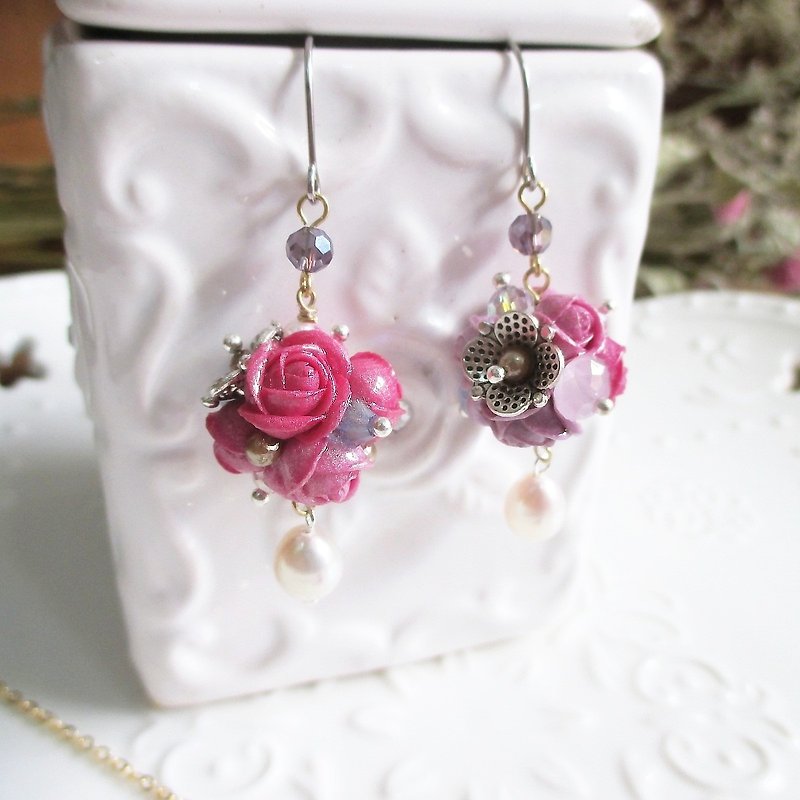 【玫瑰人生．祝福】貴族紫．手工玫瑰捏花．小花球 - 耳環/耳夾 - 其他材質 紫色