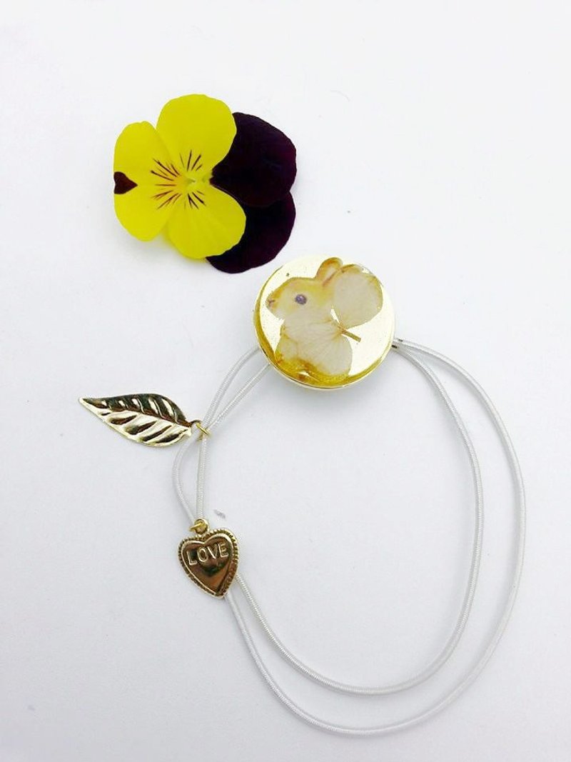 [Lost and find] bunny flower headdress strap - Bracelets - Other Metals White