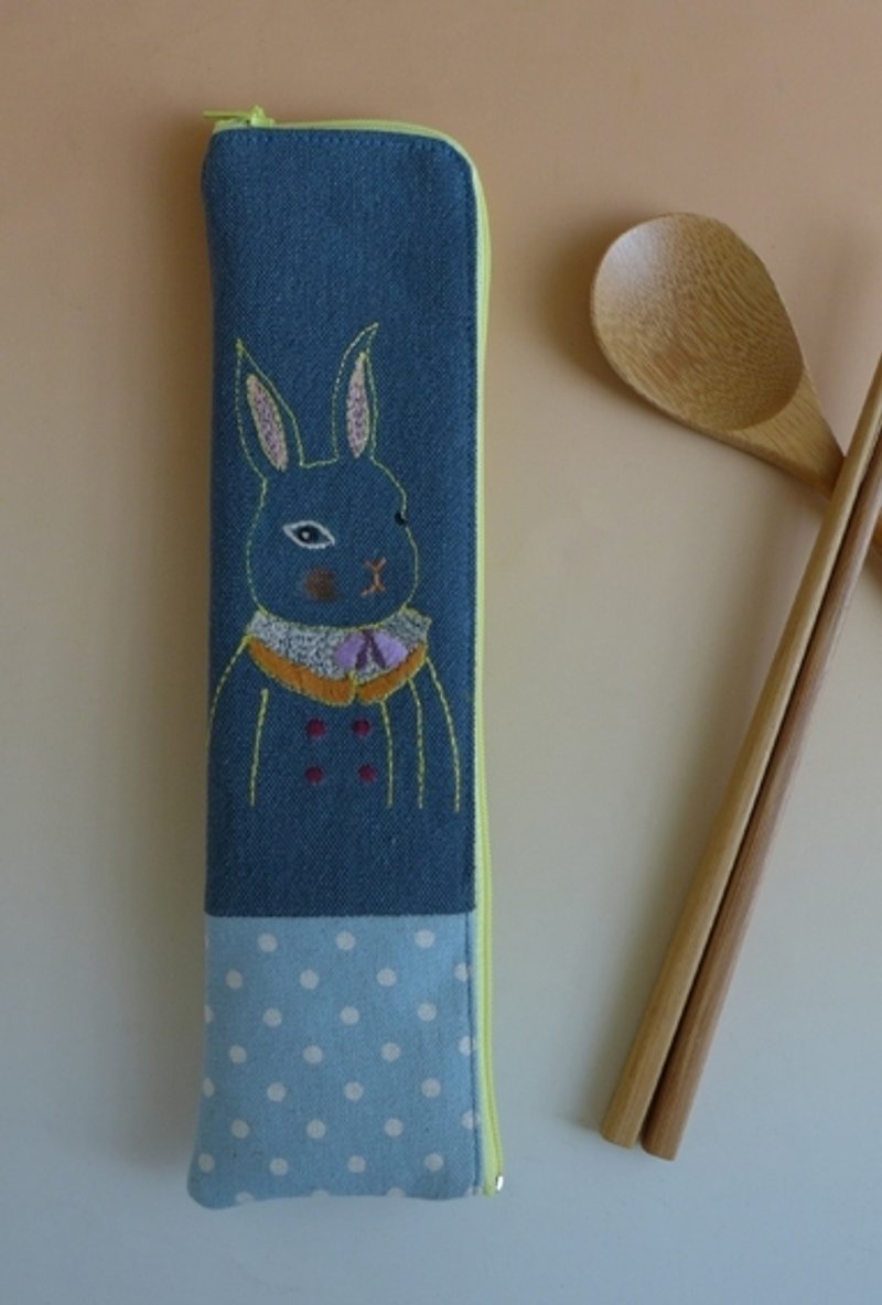Eat Guy* Embroidered Eco-friendly Chopsticks Bag (with Bamboo Spoon/Chopsticks)