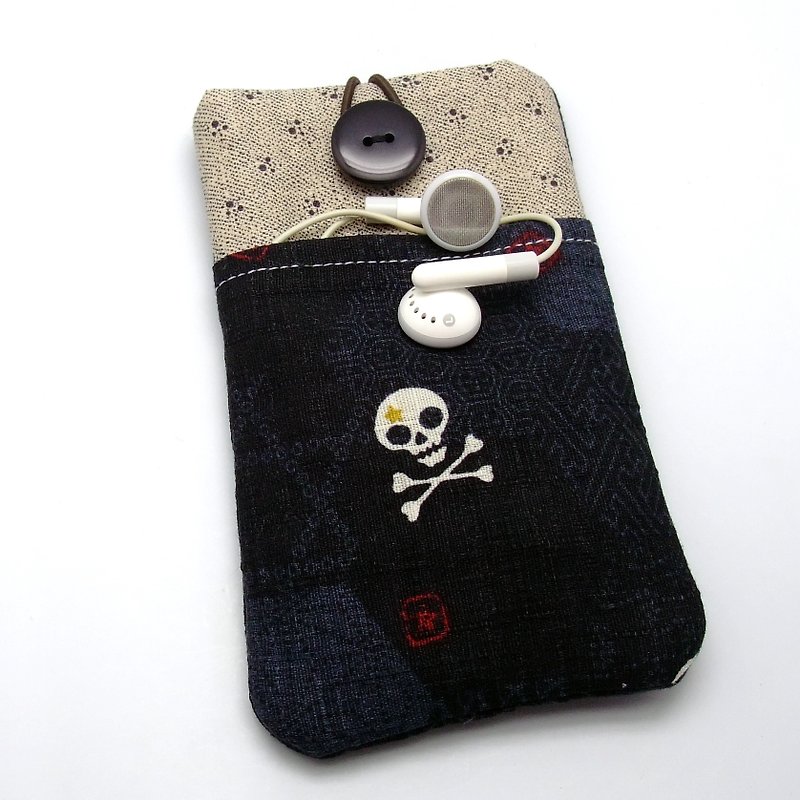 iPhone sleeve, Samsung Galaxy S8, Galaxy Note 8 pouch cover Homemade handphone case, mobile phone bag, cloth cover, (can be customized) - Skull (P-20) - เคส/ซองมือถือ - วัสดุอื่นๆ สีดำ