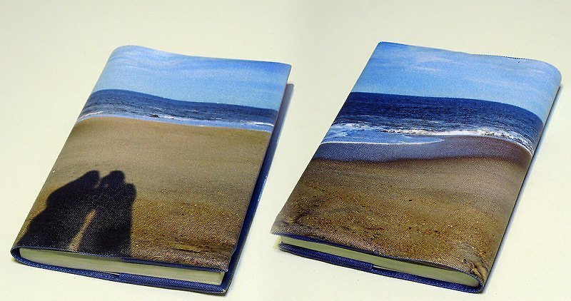 us - A5 book cover - สมุดบันทึก/สมุดปฏิทิน - วัสดุกันนำ้ สีน้ำเงิน