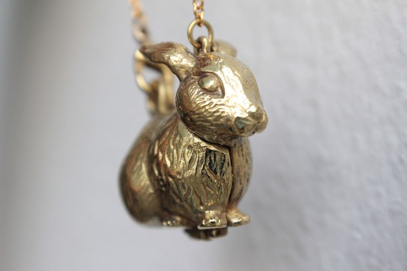 Rabbit Bronze necklace - Necklaces - Other Materials Gold