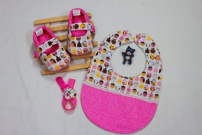 Blessing for a safe owl (pink) ~ shoes + pocket + nipple clip full moon gift. Full moon gift - Baby Gift Sets - Cotton & Hemp 